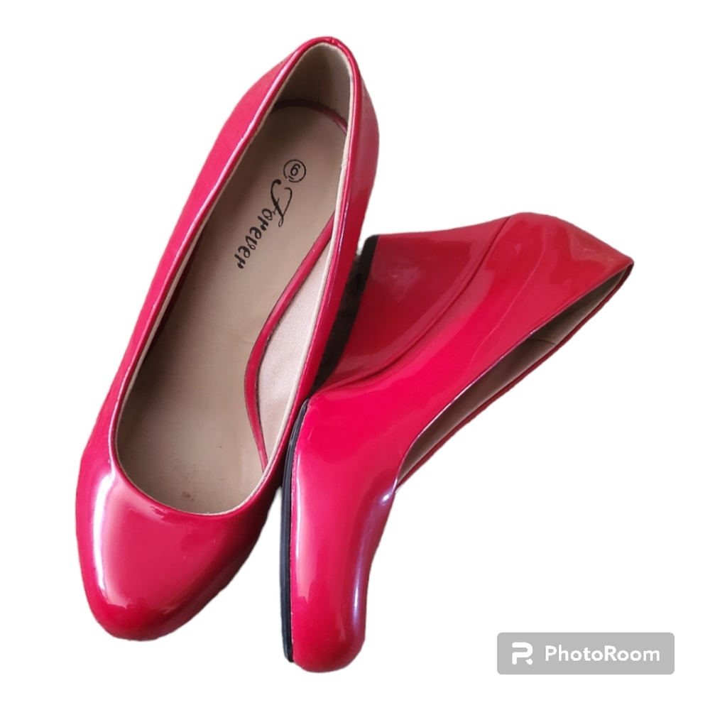 Forever brand bright red wedges